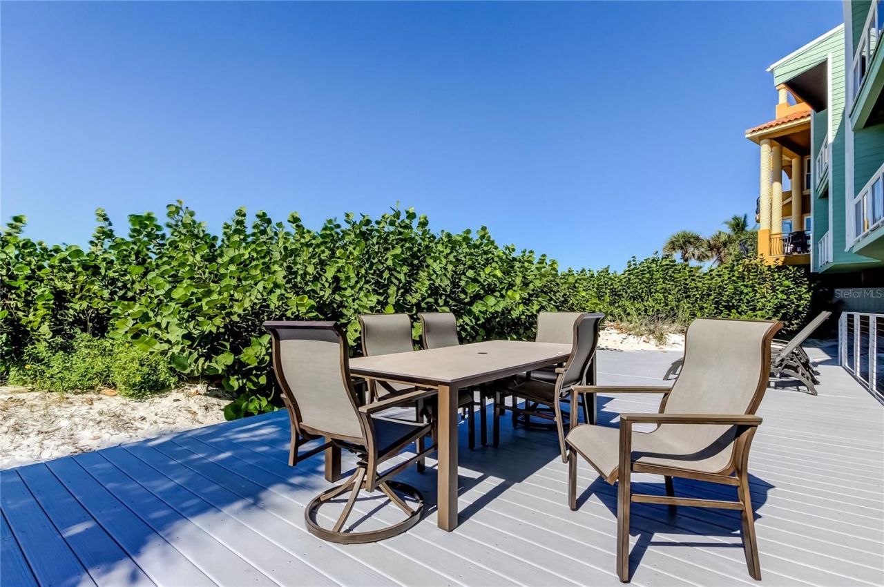 19530 Gulf Boulevard, Unit 4B, Indian Shores, FL 33785 Photo