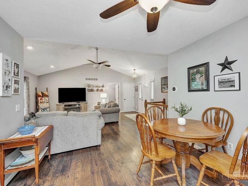 1150 Stephanie Drive, Unit 2, Hamilton, OH 45013 Photo 10