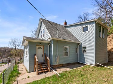 214 KNEPPER Street, COUNCIL BLUFFS, IA 51503