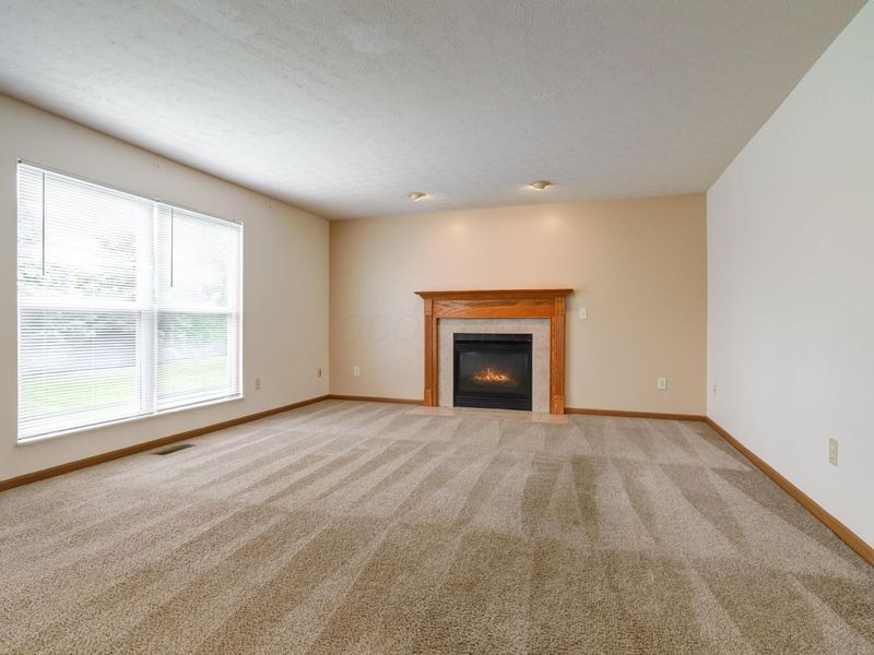 2378 Myrtle Valley Drive , Columbus, OH 43228 Photo 14