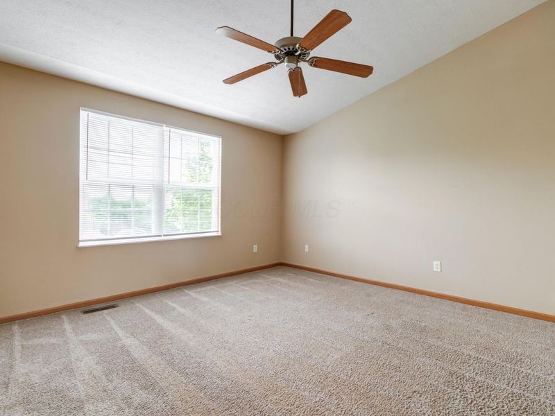 2378 Myrtle Valley Drive , Columbus, OH 43228 Photo 22