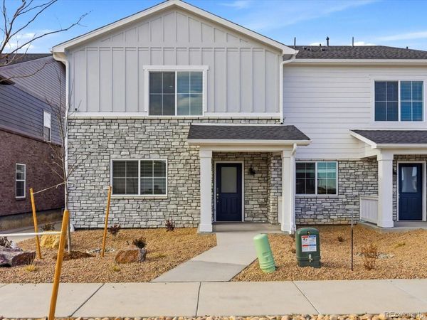 6527 N Nepal Street , Aurora, CO 80019