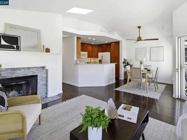 211 Salt Point Ct, Unit 8, Vallejo, CA 94591