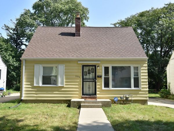 5556 N 54th STREET, Milwaukee, WI 53218