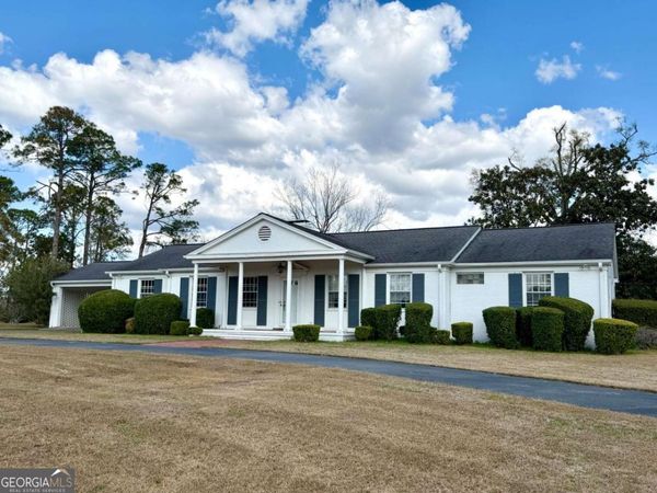 1206 Center Drive, Vidalia, GA 30474