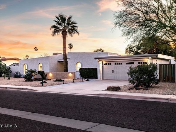 9618 N 35th Place, Phoenix, AZ 85028