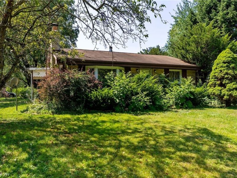 6677 Morningview Drive, Andover, OH 44003 Photo 1