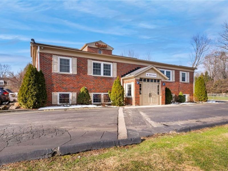 10570 Ravenna Road, Unit 2, Twinsburg, OH 44087 Photo 3
