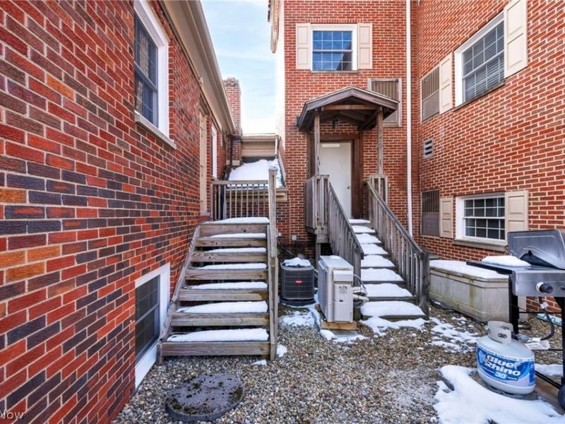 10570 Ravenna Road, Unit 2, Twinsburg, OH 44087 Photo 32