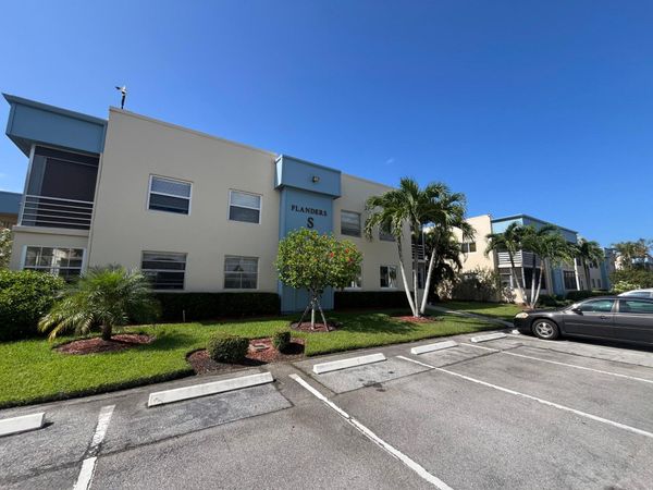 897 Flanders S, Unit 897, Delray Beach, FL 33484