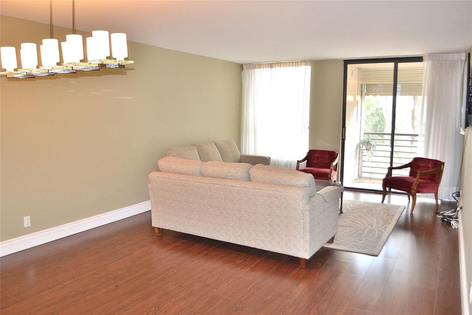 8150 W Mcnab Road, Unit 210, Tamarac, FL 33321 Photo