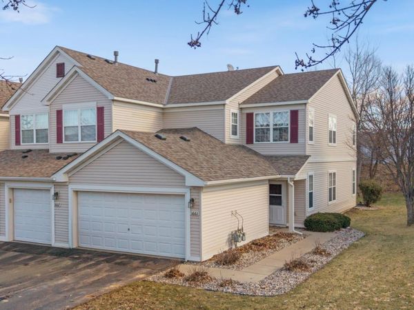 1667 Countryside Drive, Shakopee, MN 55379