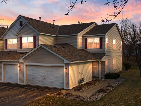 1667 Countryside Drive, Shakopee, MN 55379