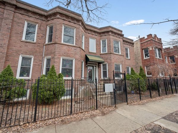 2444 N Linden Place, Unit 1, Chicago, IL 60647