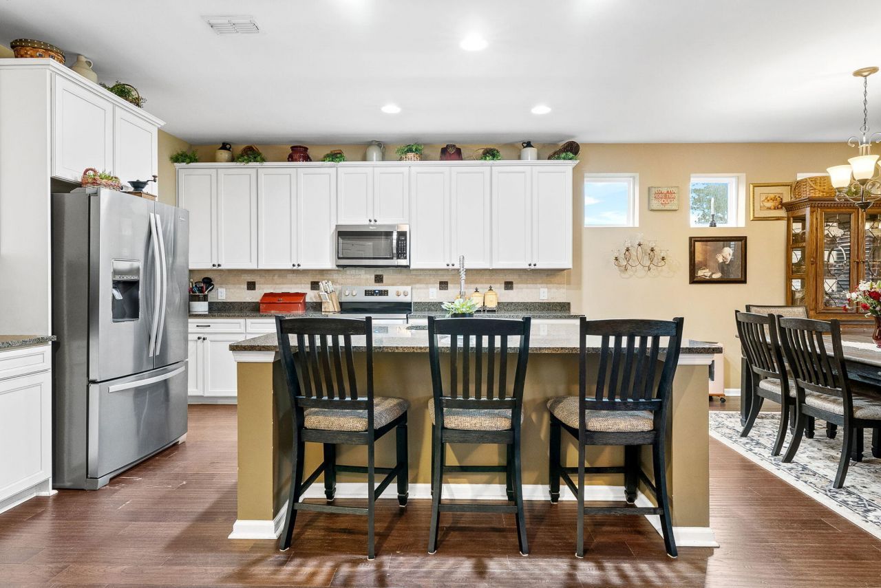 202 Basket Grass Lane Photo 12