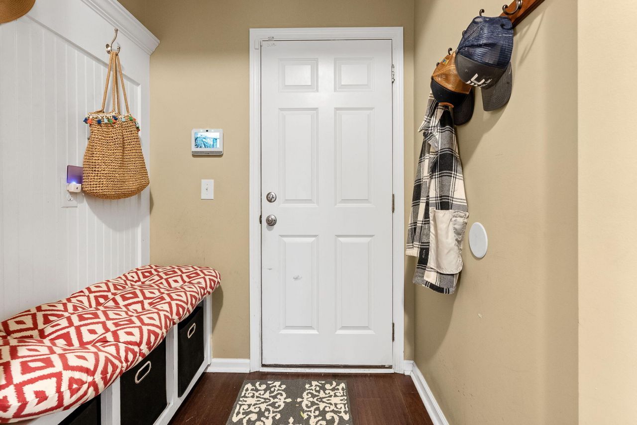 202 Basket Grass Lane Photo 20