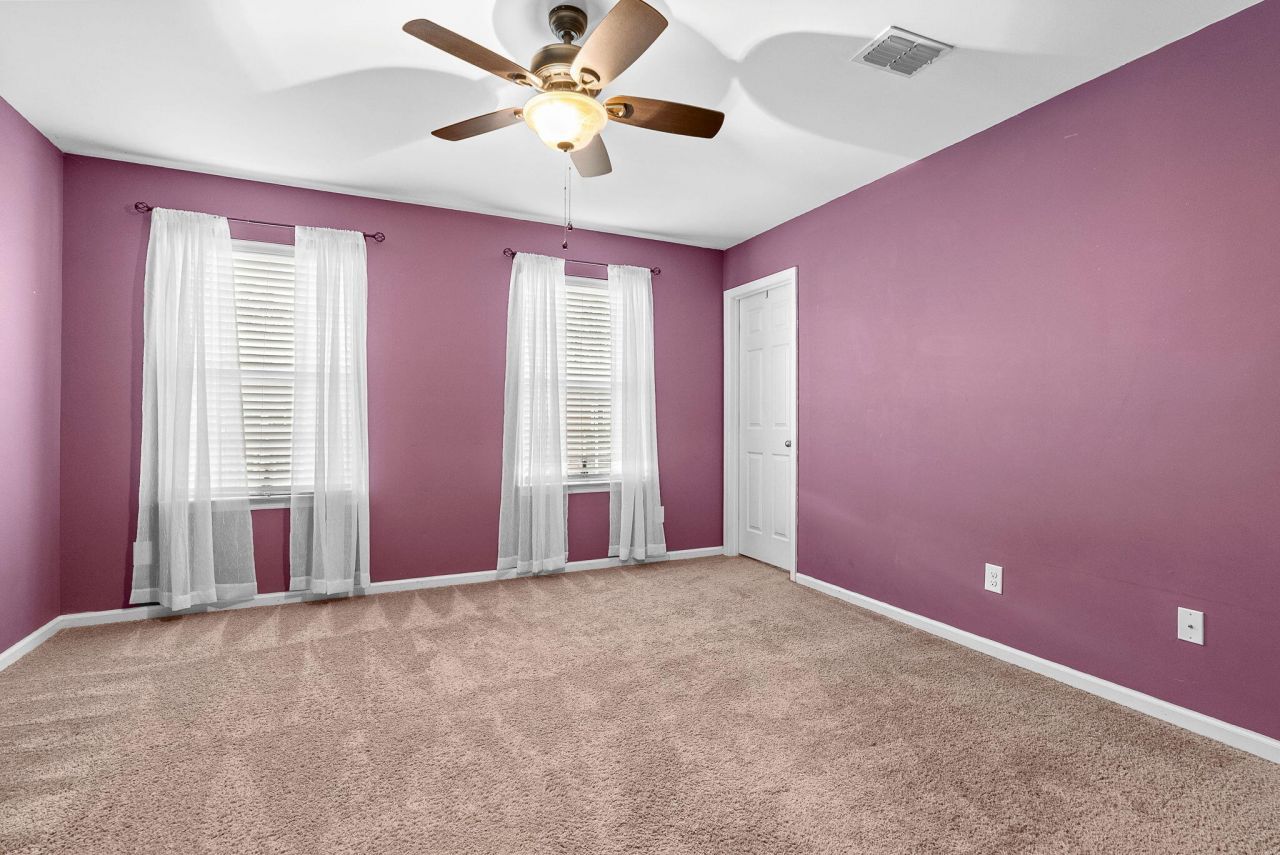 202 Basket Grass Lane Photo 31