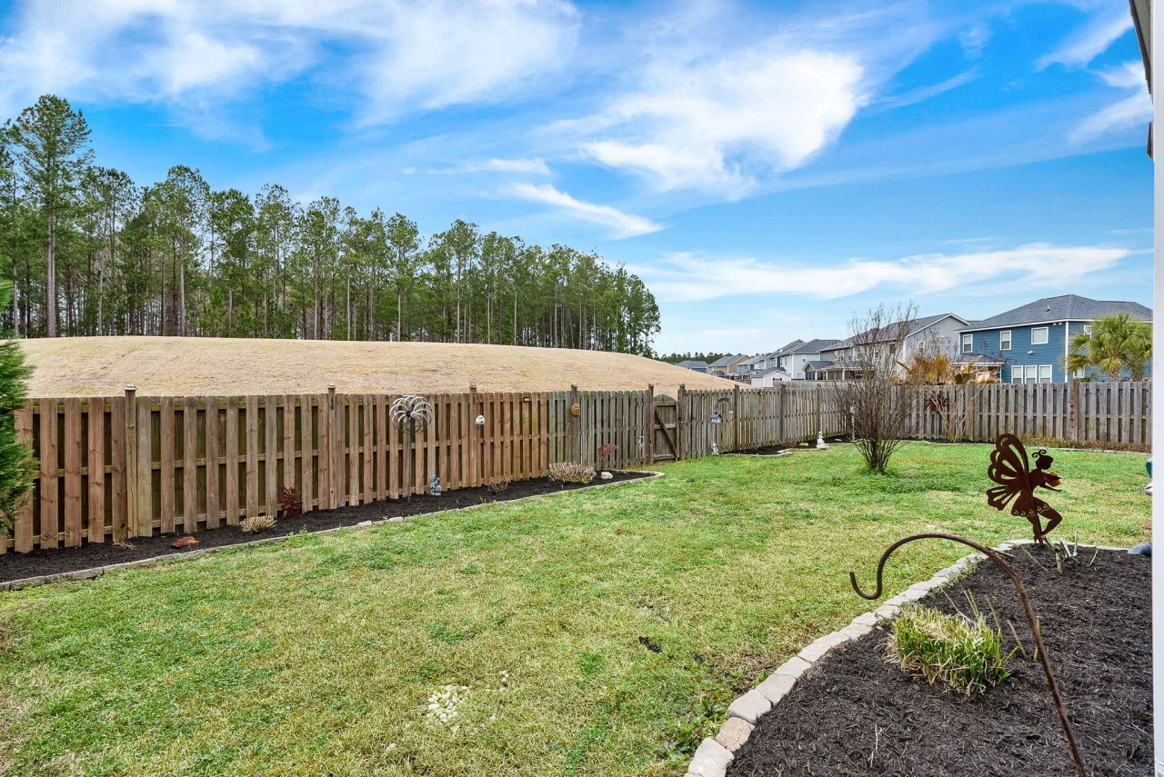 202 Basket Grass Lane Photo 36