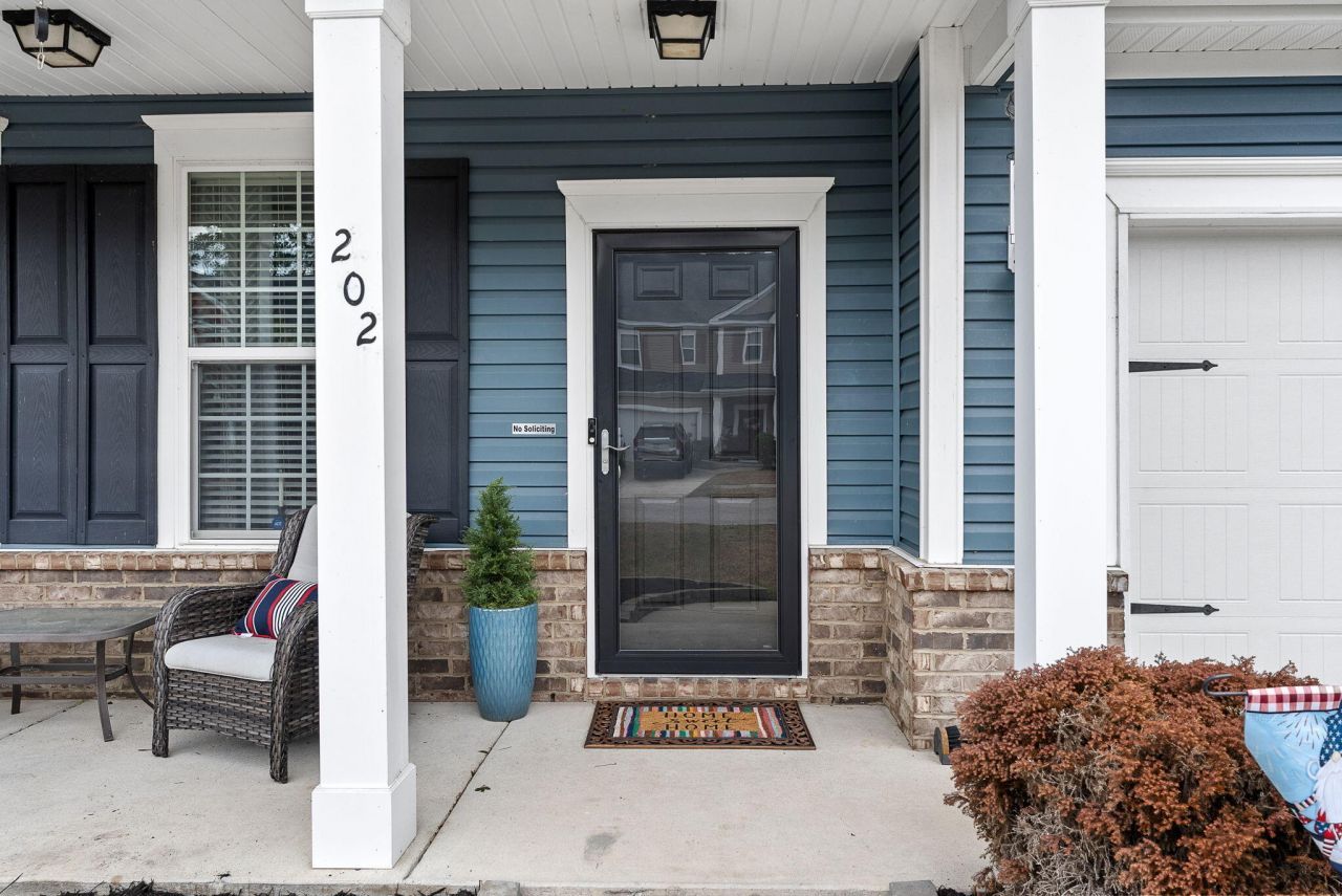 202 Basket Grass Lane Photo 6