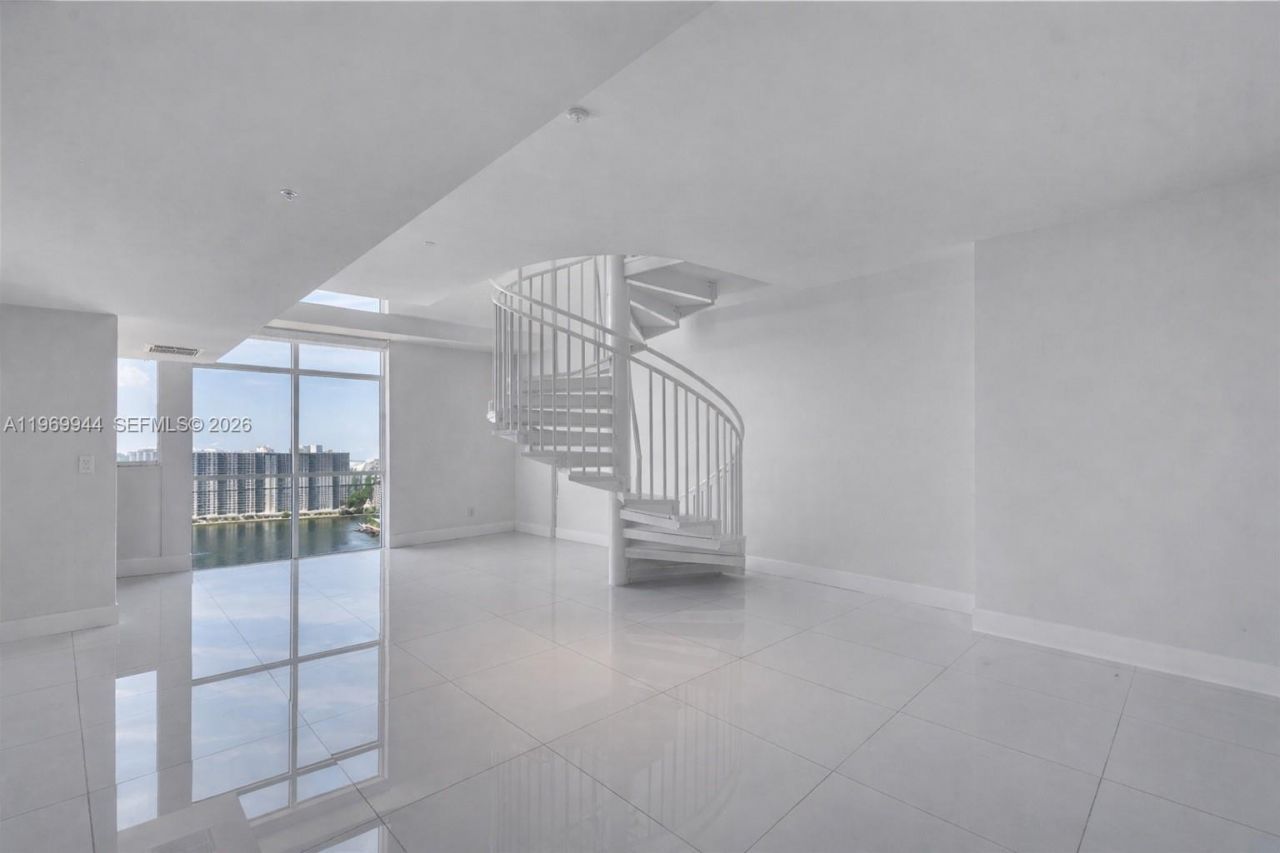 400 Sunny Isles Blvd , Unit 2004, Sunny Isles Beach, FL 33160 Photo