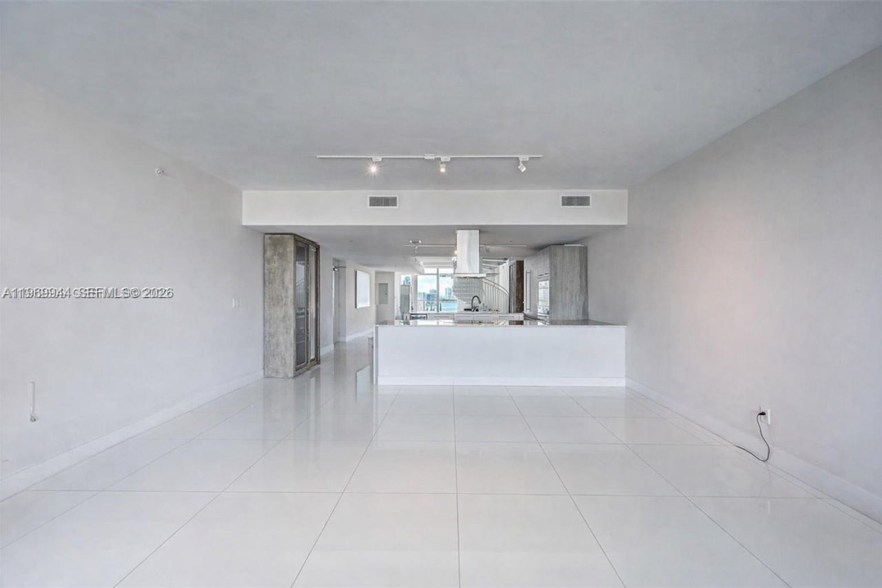 400 Sunny Isles Blvd , Unit 2004, Sunny Isles Beach, FL 33160 Photo