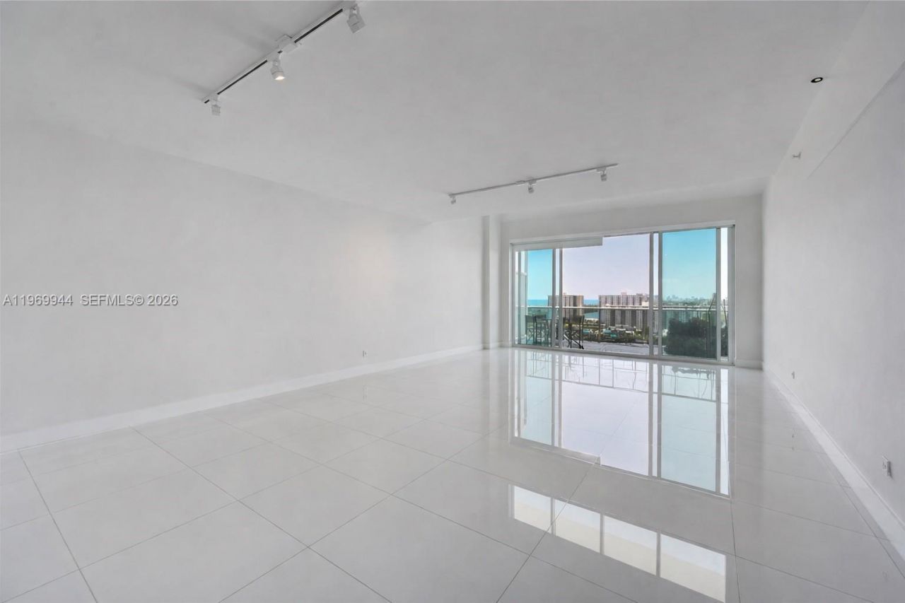 400 Sunny Isles Blvd , Unit 2004, Sunny Isles Beach, FL 33160 Photo