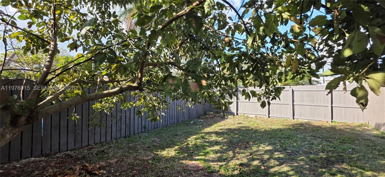 11321 SW 65th St , Miami, FL 33173 Photo