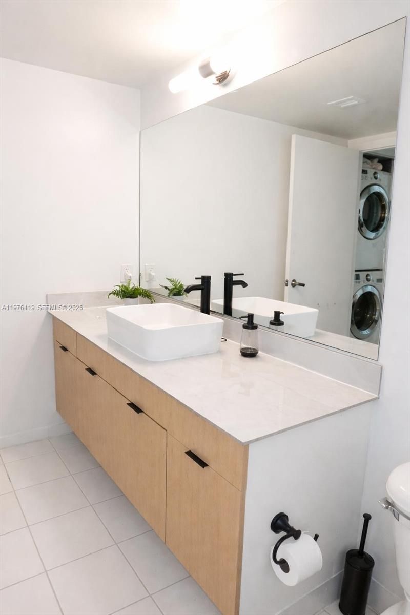 1861 NW S River Dr, Unit 1501, Miami, FL 33125 Photo