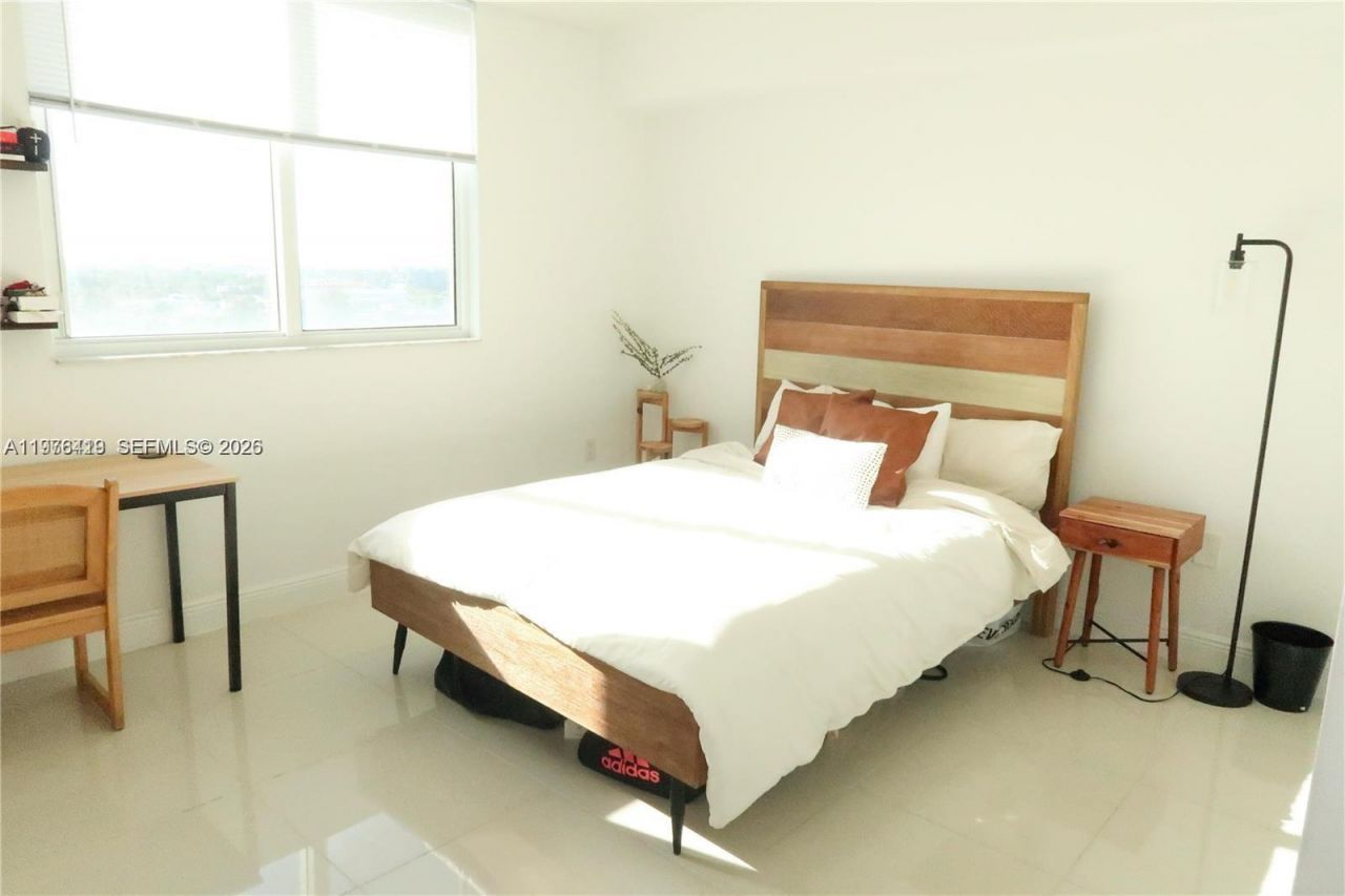 1861 NW S River Dr, Unit 1501, Miami, FL 33125 Photo