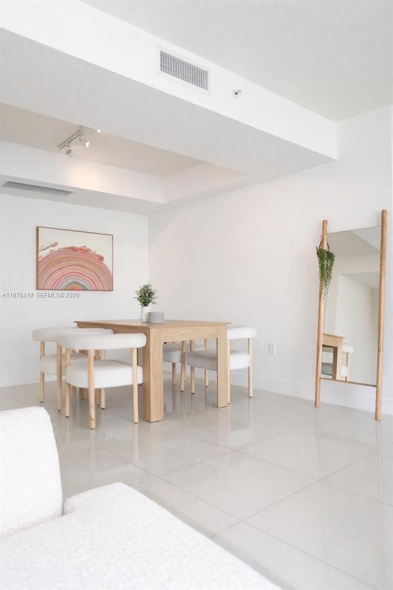 1861 NW S River Dr, Unit 1501, Miami, FL 33125 Photo