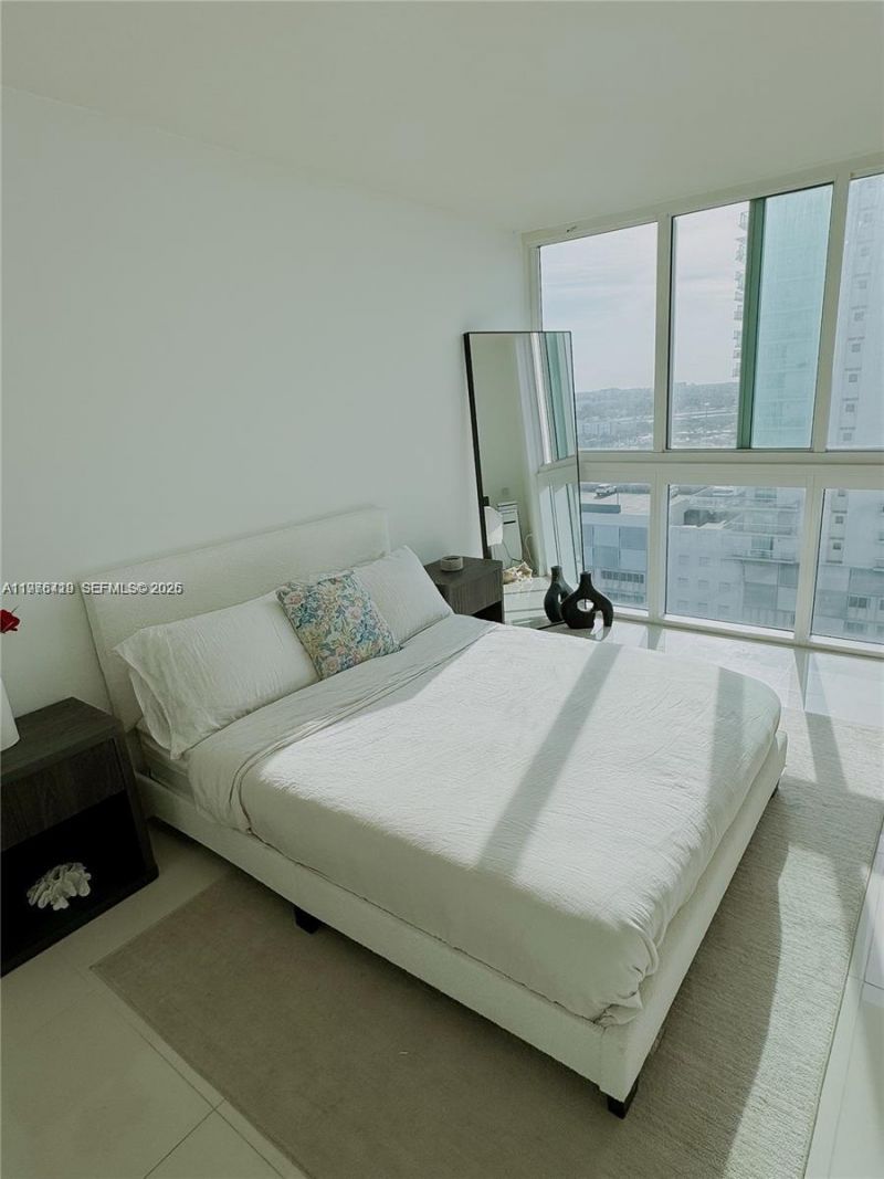 1861 NW S River Dr, Unit 1501, Miami, FL 33125 Photo