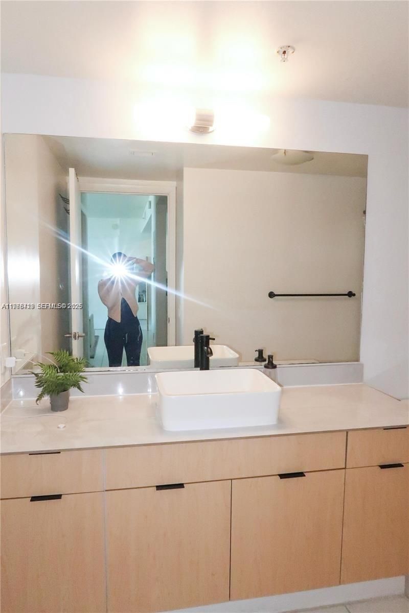 1861 NW S River Dr, Unit 1501, Miami, FL 33125 Photo