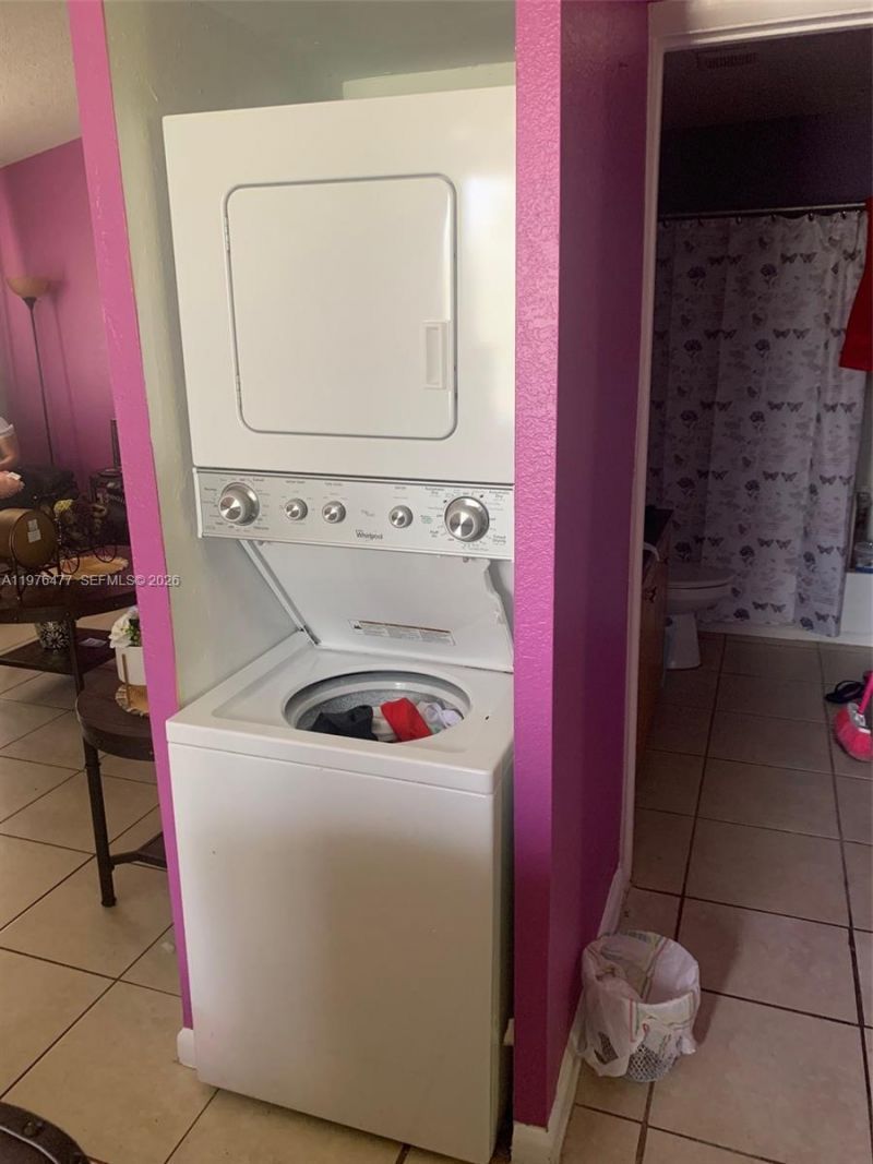 300 Nottingham Cir , Unit J, Greenacres, FL 33463 Photo