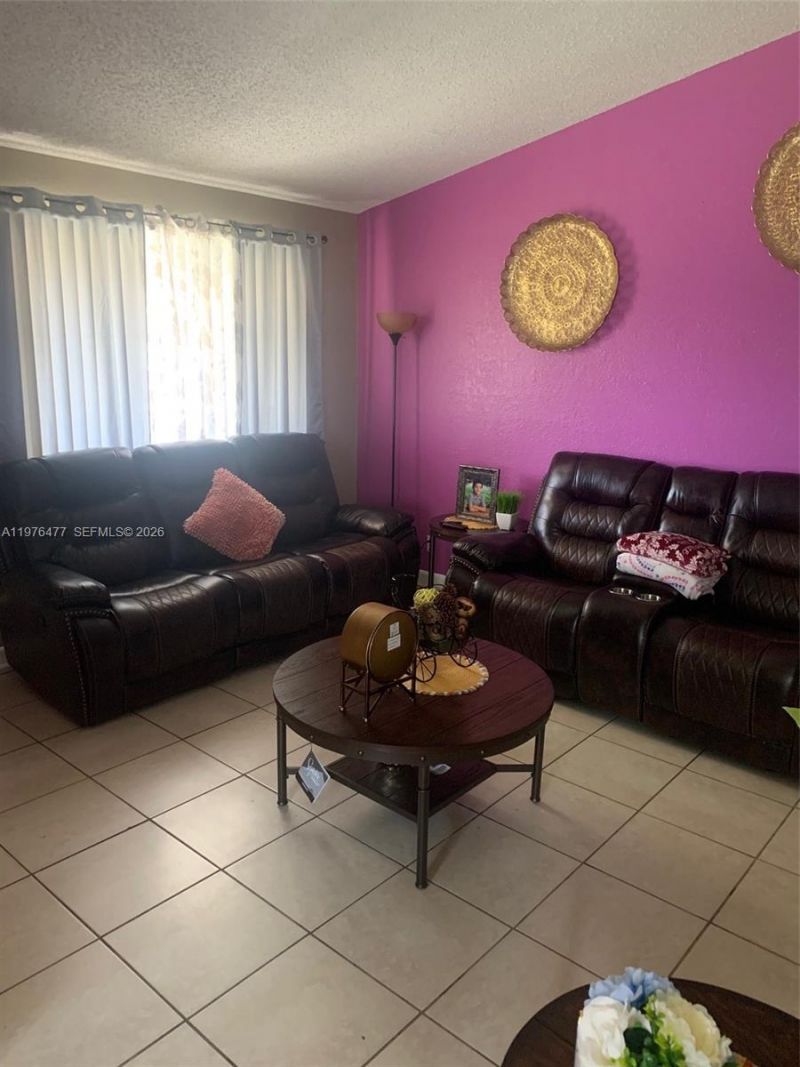 300 Nottingham Cir , Unit J, Greenacres, FL 33463 Photo