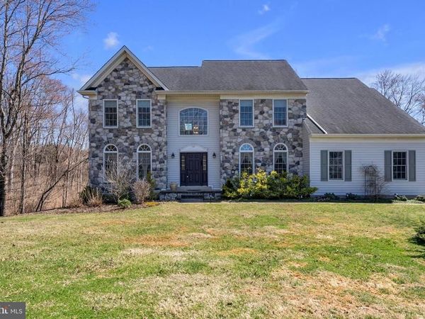 105 BELLFIELD COURT, HOCKESSIN, DE 19707