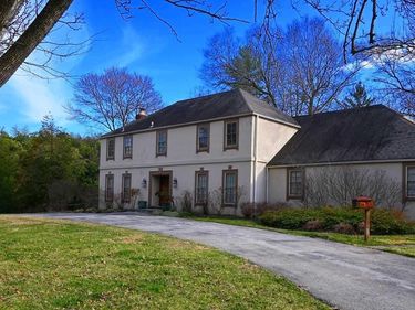 736 WOODLEAVE ROAD, BRYN MAWR, PA 19010