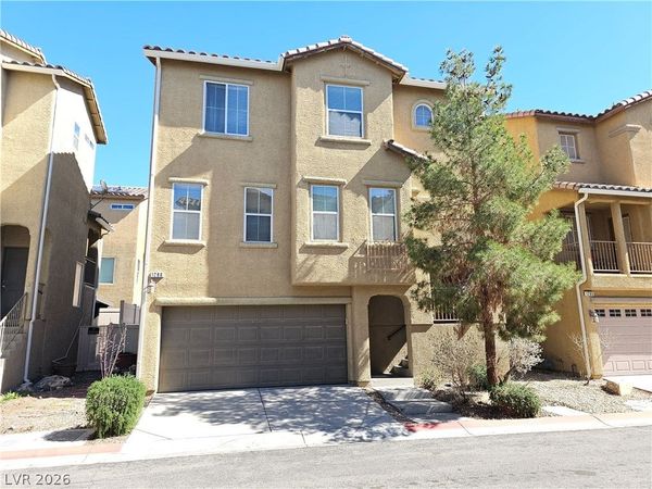 1280 Little Boy Blue Avenue , Las Vegas, NV 89183