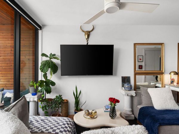 900 S 1st ST , Unit 320, Austin, TX 78704