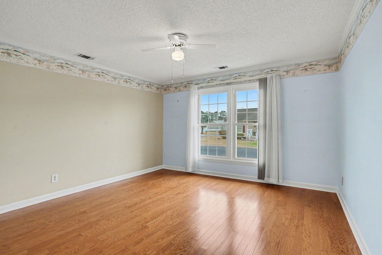 9455 Timber Row Photo 22