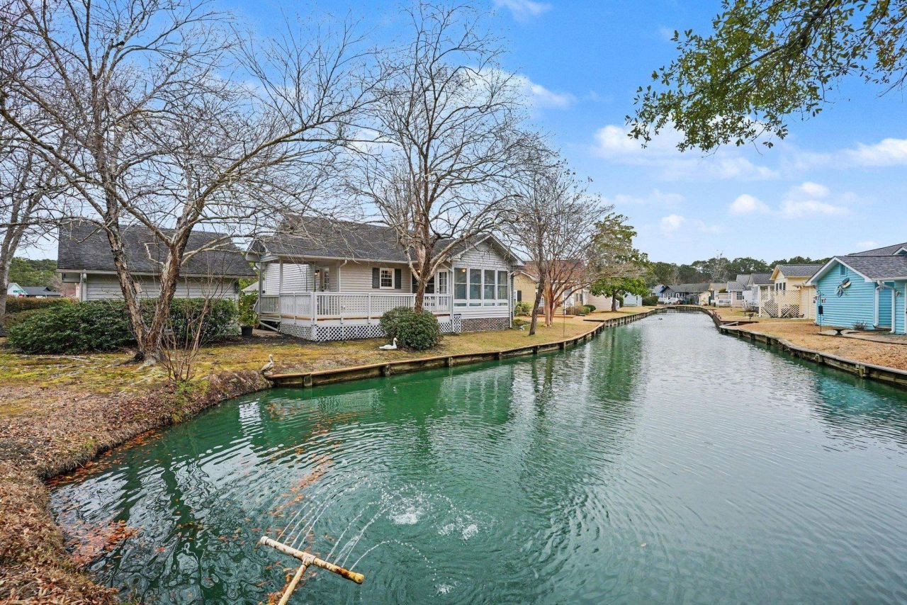 9455 Timber Row Photo 33