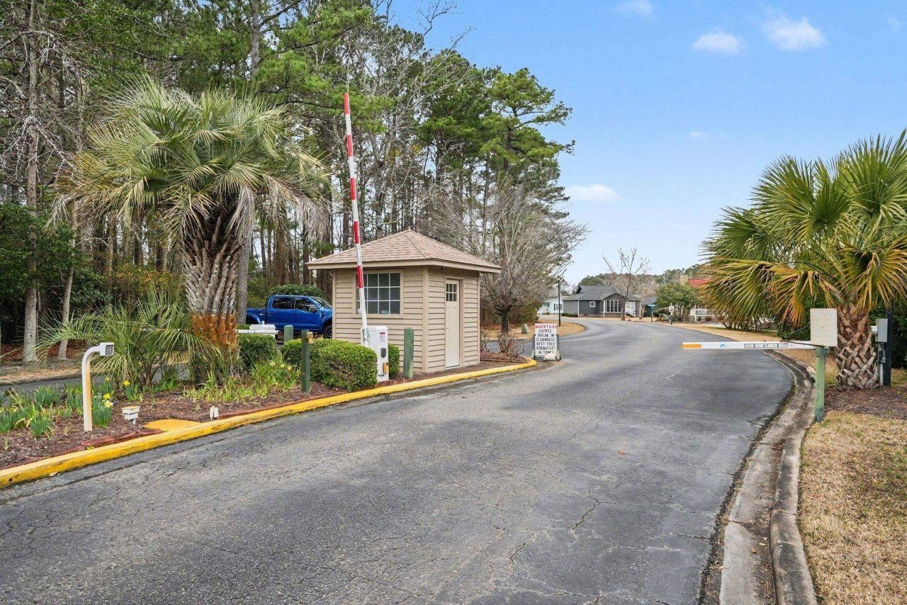 9455 Timber Row Photo 39