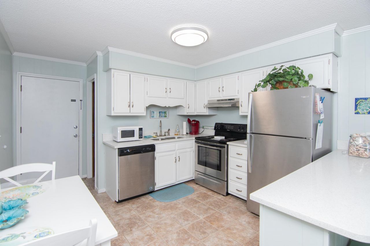 191 Maison Dr.  Photo 10