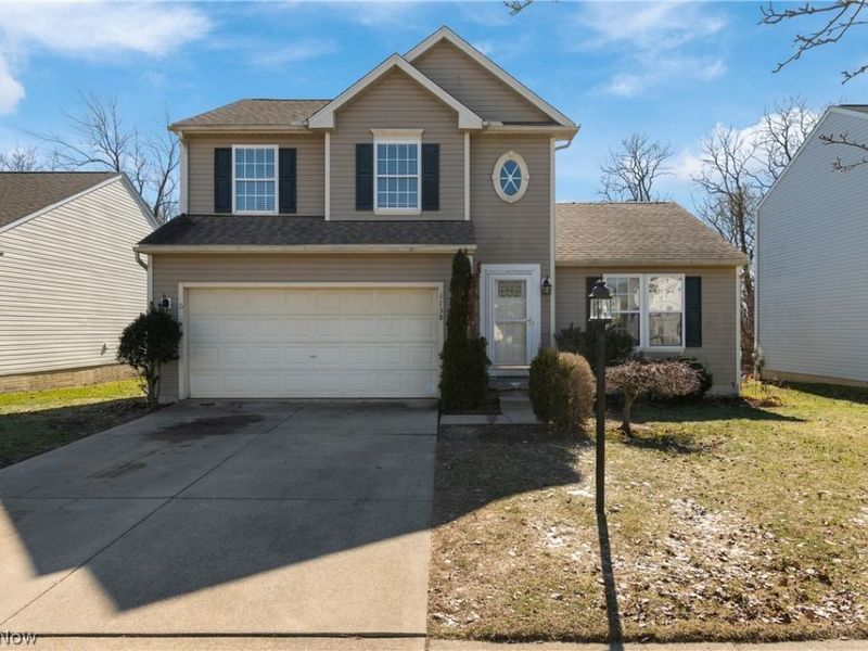 1138 Ledgestone Drive , Wadsworth, OH 44281 Photo 1