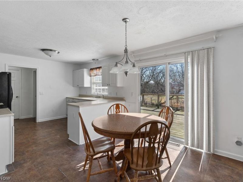 1138 Ledgestone Drive , Wadsworth, OH 44281 Photo 7