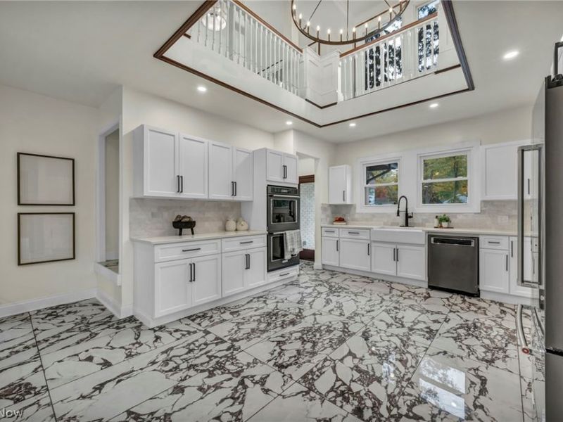 1555 W Market Street , Akron, OH 44313 Photo 10