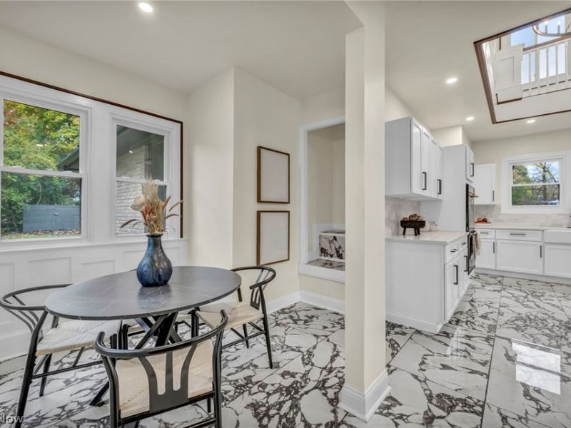 1555 W Market Street , Akron, OH 44313 Photo 11