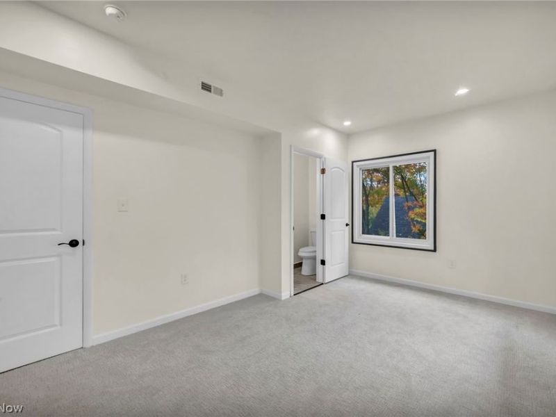 1555 W Market Street , Akron, OH 44313 Photo 26