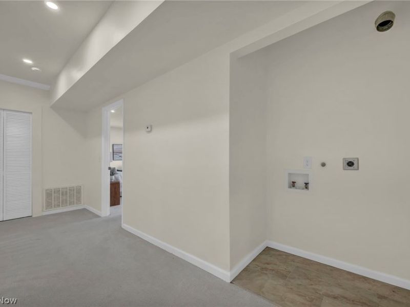 1555 W Market Street , Akron, OH 44313 Photo 30