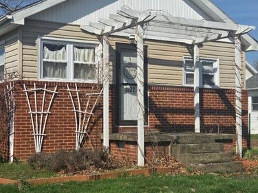 1127 Munsey Street, Morgantown, WV 26505