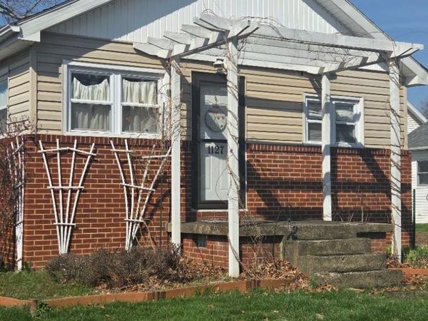 1127 Munsey Street, Morgantown, WV 26505